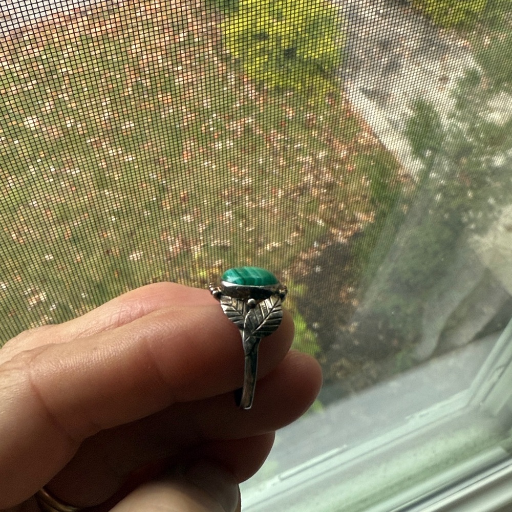 Sterling malachite ring - Picture 11 of 11
